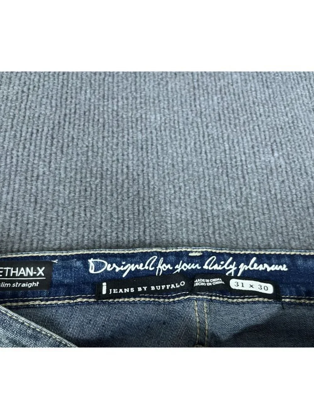 Buffalo David Bitton Ethan-X Mens Blue Distressed Slim Straight Jeans 31x30 NWT